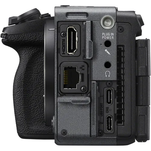 Portas HDMI, LAN e USB-C da Sony FX5
